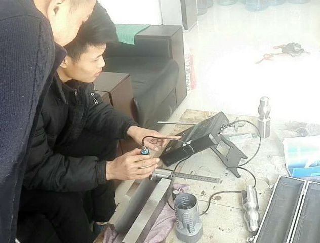 探傷儀使用現(xiàn)場